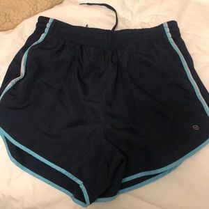 Women’s active running shorts